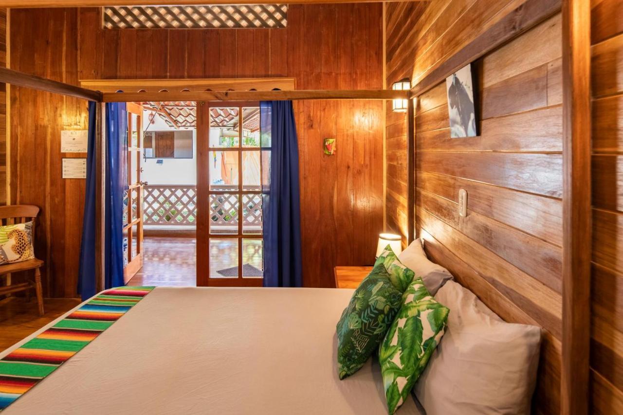 Poolside Beach House At Pangea Lodge مانزانيلو المظهر الخارجي الصورة