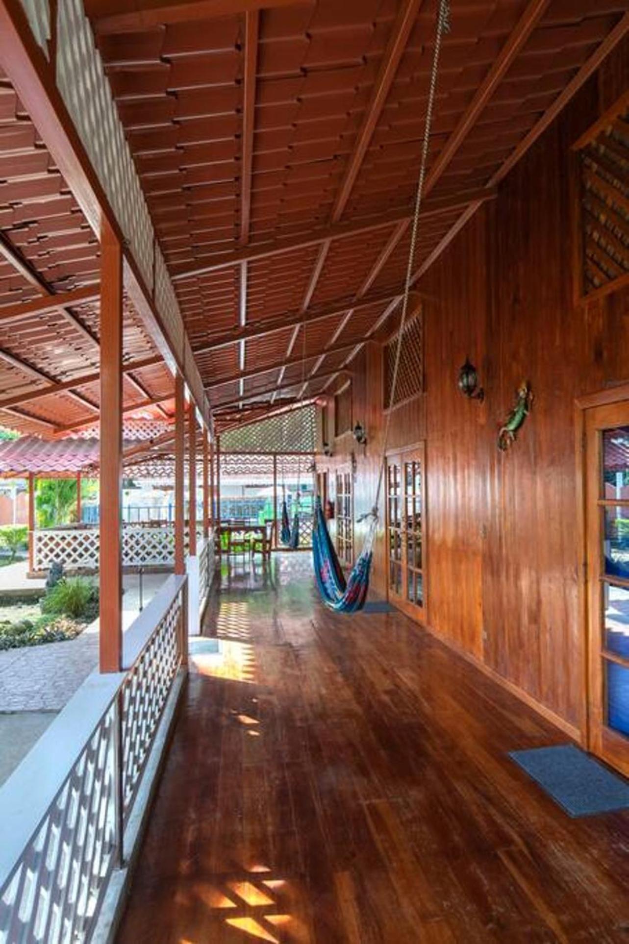 Poolside Beach House At Pangea Lodge مانزانيلو المظهر الخارجي الصورة