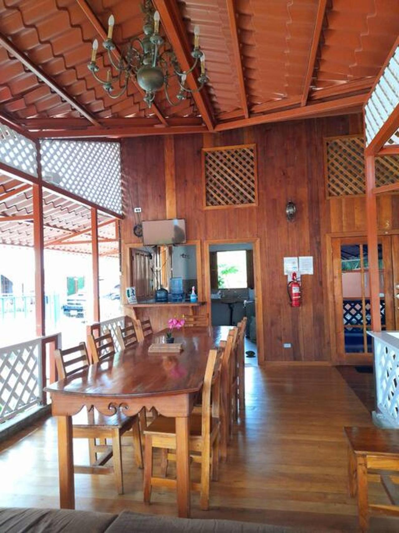 Poolside Beach House At Pangea Lodge مانزانيلو المظهر الخارجي الصورة