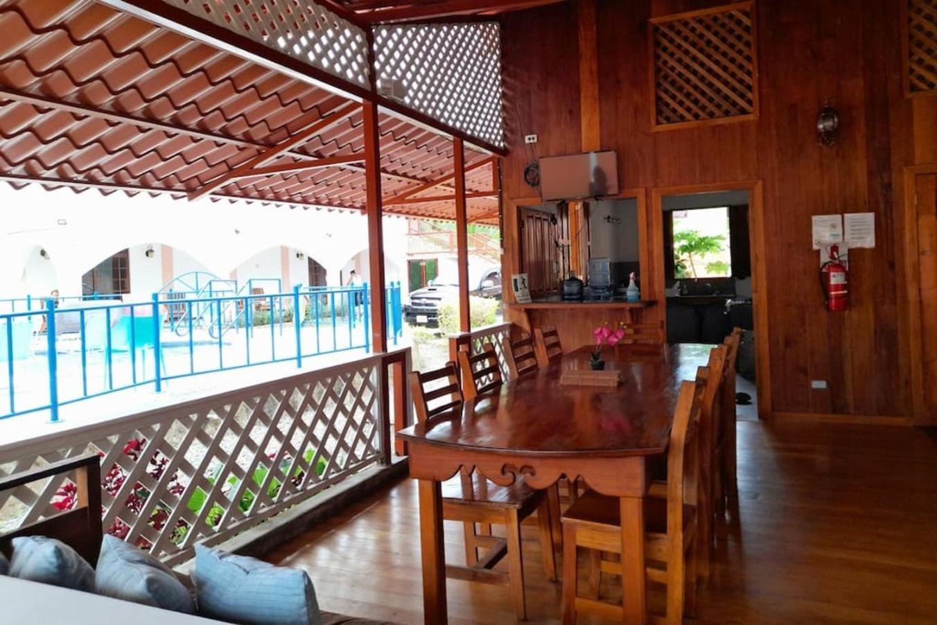 Poolside Beach House At Pangea Lodge مانزانيلو المظهر الخارجي الصورة